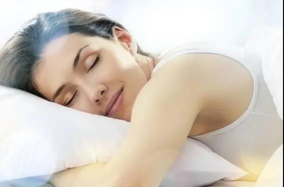 睡夢(mèng)中出現5種不適，是身體求救信號！千萬(wàn)別忽視